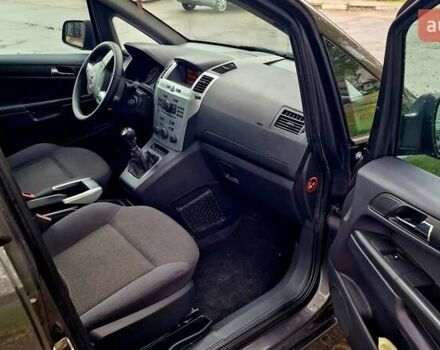 Серый Опель Зафира, объемом двигателя 1.6 л и пробегом 221 тыс. км за 7000 $, фото 14 на Automoto.ua