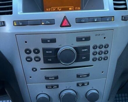 Опель Зафира 2010 в Луцке на Automoto.ua Серый Опель Зафира, объемом двигателя 1.6 л и пробегом 172 тыс. км за 6999 $, фото 16 на Automoto.ua