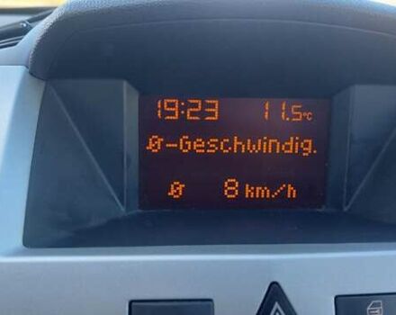 Серый Опель Зафира, объемом двигателя 1.6 л и пробегом 189 тыс. км за 6650 $, фото 13 на Automoto.ua