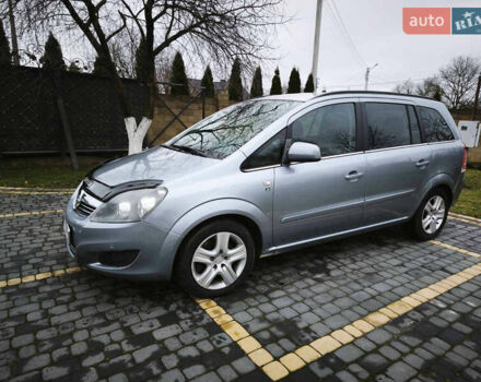 Сірий Опель Зафіра, об'ємом двигуна 1.69 л та пробігом 326 тис. км за 5800 $, фото 3 на Automoto.ua