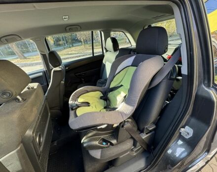 Сірий Опель Зафіра, об'ємом двигуна 1.8 л та пробігом 231 тис. км за 7050 $, фото 9 на Automoto.ua