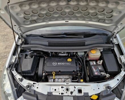 Серый Опель Зафира, объемом двигателя 1.8 л и пробегом 204 тыс. км за 7950 $, фото 9 на Automoto.ua