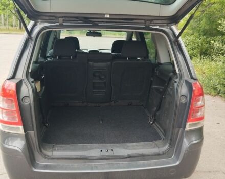 Серый Опель Зафира, объемом двигателя 0 л и пробегом 235 тыс. км за 5700 $, фото 4 на Automoto.ua