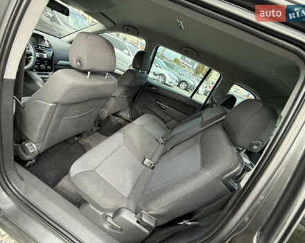 Опель Зафира 2010 в Стрые на Automoto.ua Серый Опель Зафира, объемом двигателя 1.8 л и пробегом 197 тыс. км за 6999 $, фото 43 на Automoto.ua