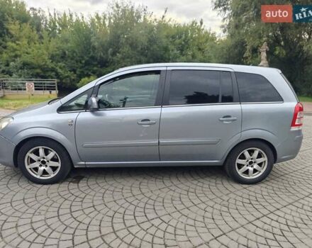 Сірий Опель Зафіра, об'ємом двигуна 1.7 л та пробігом 220 тис. км за 6199 $, фото 2 на Automoto.ua