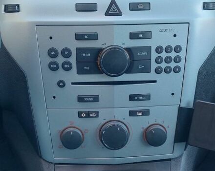 Серый Опель Зафира, объемом двигателя 1.6 л и пробегом 189 тыс. км за 6700 $, фото 20 на Automoto.ua