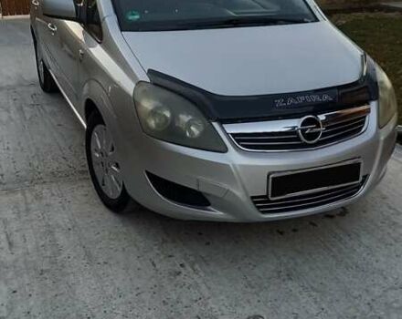 Серый Опель Зафира, объемом двигателя 1.7 л и пробегом 265 тыс. км за 6550 $, фото 11 на Automoto.ua
