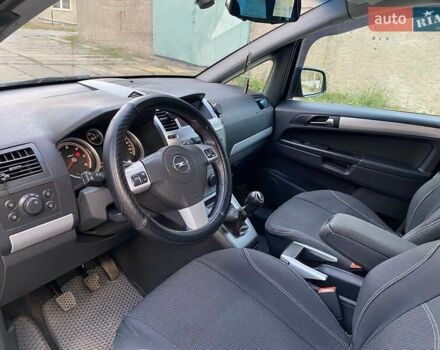 Опель Зафира 2010 в Виннице на Automoto.ua Серый Опель Зафира, объемом двигателя 1.7 л и пробегом 187 тыс. км за 7800 $, фото 6 на Automoto.ua