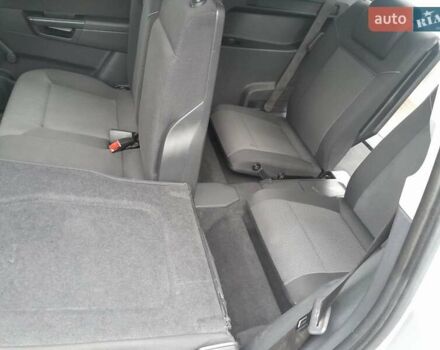 Серый Опель Зафира, объемом двигателя 1.7 л и пробегом 207 тыс. км за 7000 $, фото 7 на Automoto.ua