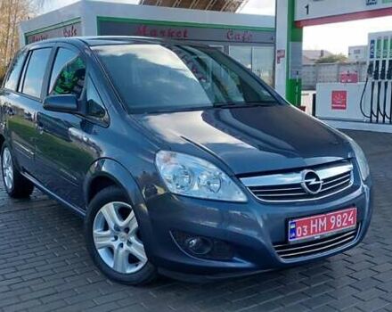 Серый Опель Зафира, объемом двигателя 1.6 л и пробегом 189 тыс. км за 6650 $, фото 6 на Automoto.ua