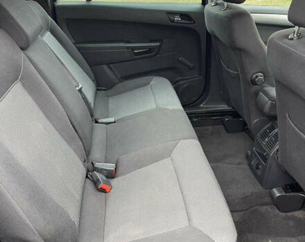 Серый Опель Зафира, объемом двигателя 1.8 л и пробегом 210 тыс. км за 7000 $, фото 20 на Automoto.ua