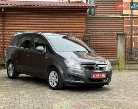 Серый Опель Зафира, объемом двигателя 1.7 л и пробегом 191 тыс. км за 7900 $, фото 9 на Automoto.ua