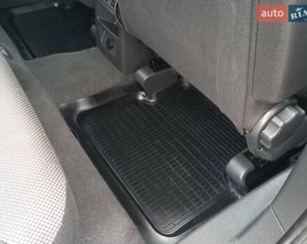 Сірий Опель Зафіра, об'ємом двигуна 1.6 л та пробігом 223 тис. км за 6900 $, фото 39 на Automoto.ua