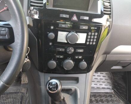 Серый Опель Зафира, объемом двигателя 2.2 л и пробегом 215 тыс. км за 6200 $, фото 2 на Automoto.ua