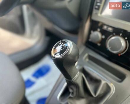 Серый Опель Зафира, объемом двигателя 1.6 л и пробегом 167 тыс. км за 7499 $, фото 40 на Automoto.ua