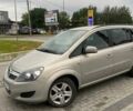 Серый Опель Зафира, объемом двигателя 1.6 л и пробегом 179 тыс. км за 7200 $, фото 7 на Automoto.ua