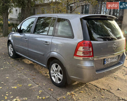 Серый Опель Зафира, объемом двигателя 1.8 л и пробегом 285 тыс. км за 6500 $, фото 6 на Automoto.ua