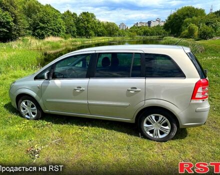 Серый Опель Зафира, объемом двигателя 1.6 л и пробегом 143 тыс. км за 6900 $, фото 6 на Automoto.ua