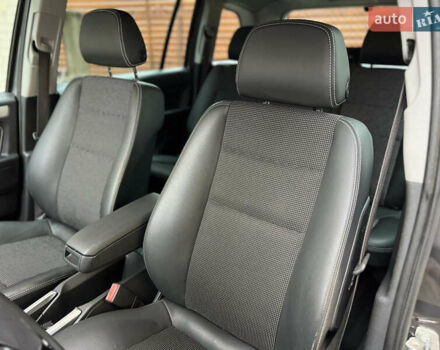 Серый Опель Зафира, объемом двигателя 1.7 л и пробегом 191 тыс. км за 7900 $, фото 48 на Automoto.ua