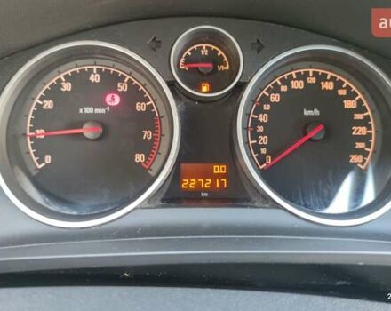 Сірий Опель Зафіра, об'ємом двигуна 1.8 л та пробігом 227 тис. км за 6800 $, фото 20 на Automoto.ua