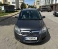 Серый Опель Зафира, объемом двигателя 1.69 л и пробегом 331 тыс. км за 6000 $, фото 3 на Automoto.ua