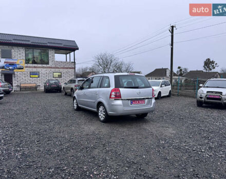 Серый Опель Зафира, объемом двигателя 1.8 л и пробегом 250 тыс. км за 6140 $, фото 20 на Automoto.ua