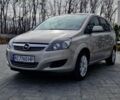 Серый Опель Зафира, объемом двигателя 1.6 л и пробегом 317 тыс. км за 5500 $, фото 4 на Automoto.ua