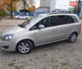 Серый Опель Зафира, объемом двигателя 1.7 л и пробегом 180 тыс. км за 8300 $, фото 7 на Automoto.ua
