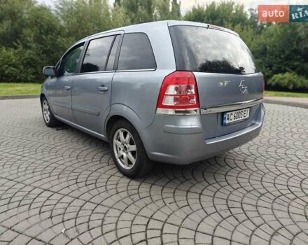 Сірий Опель Зафіра, об'ємом двигуна 1.7 л та пробігом 220 тис. км за 6199 $, фото 8 на Automoto.ua