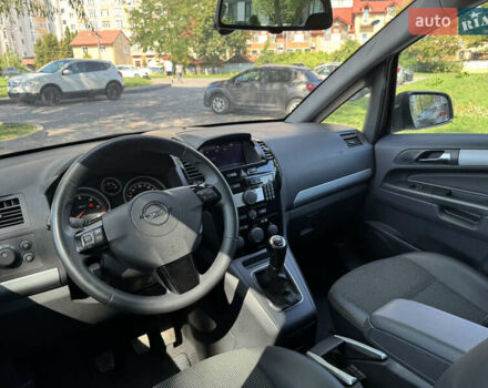 Сірий Опель Зафіра, об'ємом двигуна 1.7 л та пробігом 252 тис. км за 8150 $, фото 50 на Automoto.ua