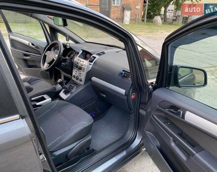 Опель Зафира 2010 в Виннице на Automoto.ua Серый Опель Зафира, объемом двигателя 1.7 л и пробегом 187 тыс. км за 7800 $, фото 7 на Automoto.ua