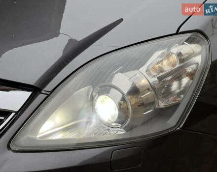 Серый Опель Зафира, объемом двигателя 1.7 л и пробегом 191 тыс. км за 7900 $, фото 26 на Automoto.ua