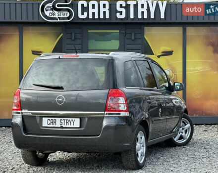 Опель Зафира 2010 в Стрые на Automoto.ua Серый Опель Зафира, объемом двигателя 1.8 л и пробегом 197 тыс. км за 6999 $, фото 3 на Automoto.ua