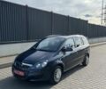 Серый Опель Зафира, объемом двигателя 1.6 л и пробегом 217 тыс. км за 5700 $, фото 1 на Automoto.ua