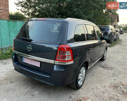 Серый Опель Зафира, объемом двигателя 1.8 л и пробегом 137 тыс. км за 7450 $, фото 12 на Automoto.ua