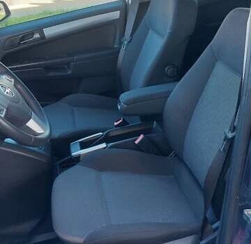 Серый Опель Зафира, объемом двигателя 1.6 л и пробегом 189 тыс. км за 6650 $, фото 14 на Automoto.ua