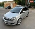Серый Опель Зафира, объемом двигателя 1.91 л и пробегом 300 тыс. км за 6200 $, фото 1 на Automoto.ua