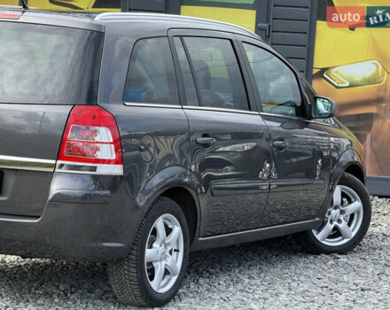 Опель Зафира 2010 в Стрые на Automoto.ua Серый Опель Зафира, объемом двигателя 1.8 л и пробегом 197 тыс. км за 6999 $, фото 21 на Automoto.ua