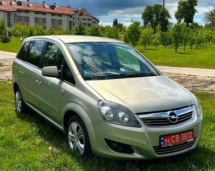Серый Опель Зафира, объемом двигателя 1.6 л и пробегом 143 тыс. км за 6900 $, фото 4 на Automoto.ua