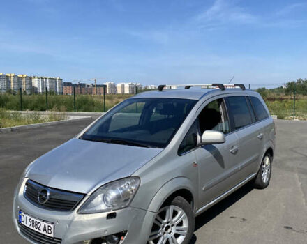 Сірий Опель Зафіра, об'ємом двигуна 1.7 л та пробігом 257 тис. км за 5600 $, фото 2 на Automoto.ua