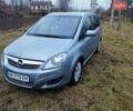 Серый Опель Зафира, объемом двигателя 1.9 л и пробегом 184 тыс. км за 7600 $, фото 1 на Automoto.ua