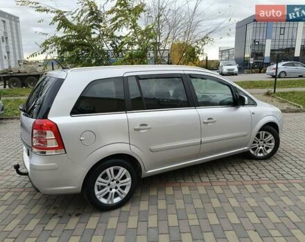 Серый Опель Зафира, объемом двигателя 1.8 л и пробегом 217 тыс. км за 6700 $, фото 8 на Automoto.ua