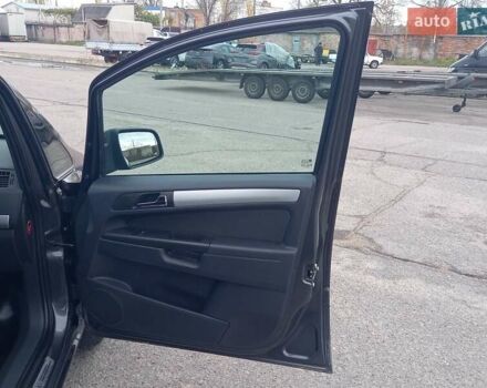 Сірий Опель Зафіра, об'ємом двигуна 1.6 л та пробігом 223 тис. км за 6900 $, фото 30 на Automoto.ua