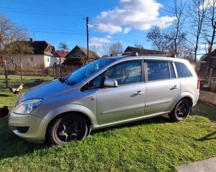 Серый Опель Зафира, объемом двигателя 1.91 л и пробегом 195 тыс. км за 6500 $, фото 3 на Automoto.ua