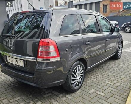 Серый Опель Зафира, объемом двигателя 1.8 л и пробегом 180 тыс. км за 7000 $, фото 9 на Automoto.ua