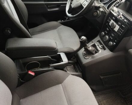 Серый Опель Зафира, объемом двигателя 0 л и пробегом 235 тыс. км за 5700 $, фото 5 на Automoto.ua