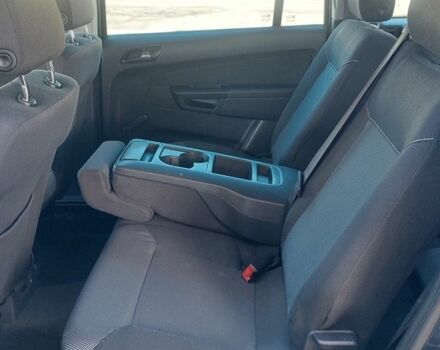 Серый Опель Зафира, объемом двигателя 1.6 л и пробегом 189 тыс. км за 6700 $, фото 10 на Automoto.ua