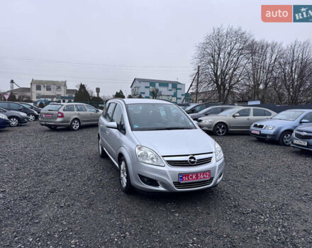 Серый Опель Зафира, объемом двигателя 1.8 л и пробегом 250 тыс. км за 6140 $, фото 10 на Automoto.ua