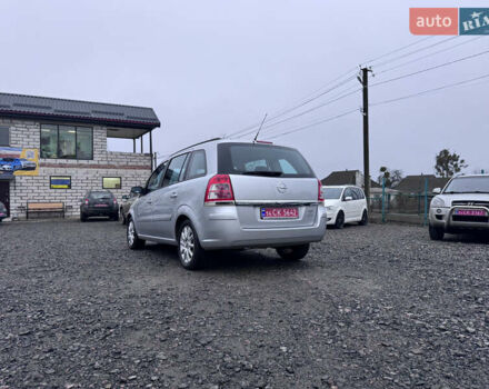 Серый Опель Зафира, объемом двигателя 1.8 л и пробегом 250 тыс. км за 6140 $, фото 15 на Automoto.ua