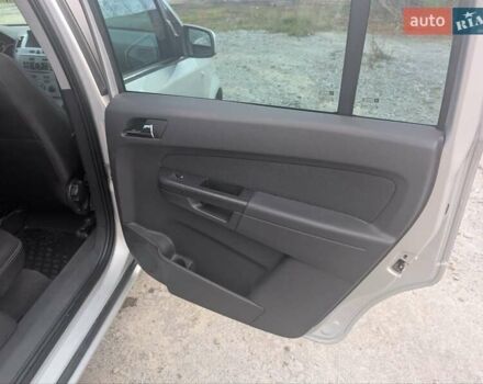 Серый Опель Зафира, объемом двигателя 1.69 л и пробегом 277 тыс. км за 6800 $, фото 14 на Automoto.ua